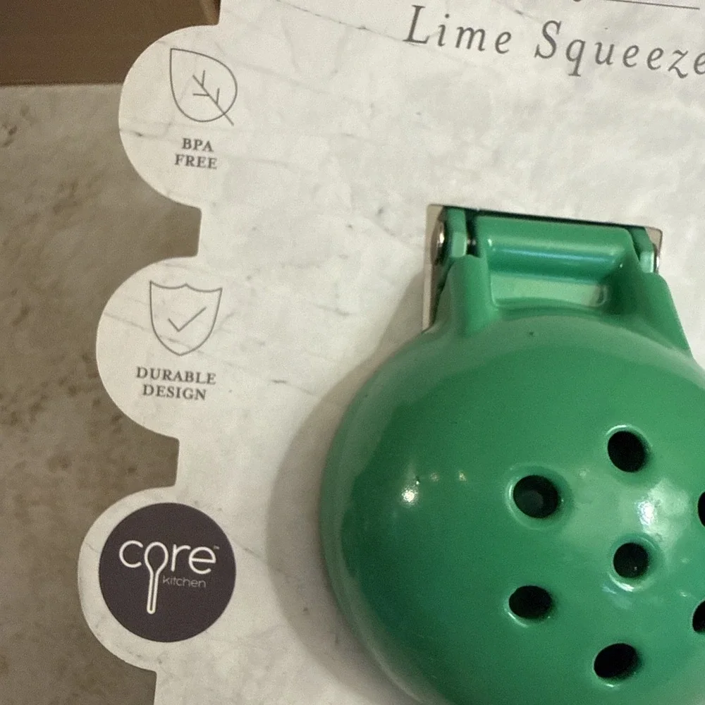 Classic Lime Squeezer Handheld Juicer Tool‎ NEW